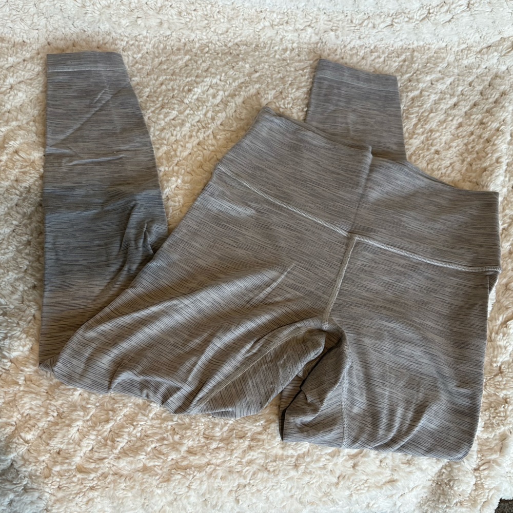 Lululemon grey leggings